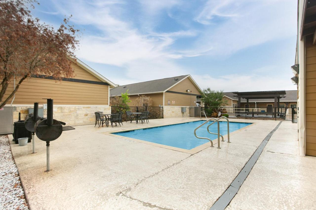 The Lodge At Kenedy Exterior foto